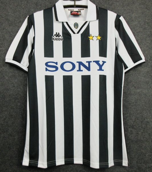 Juventus Retro Football Shirt (Home)